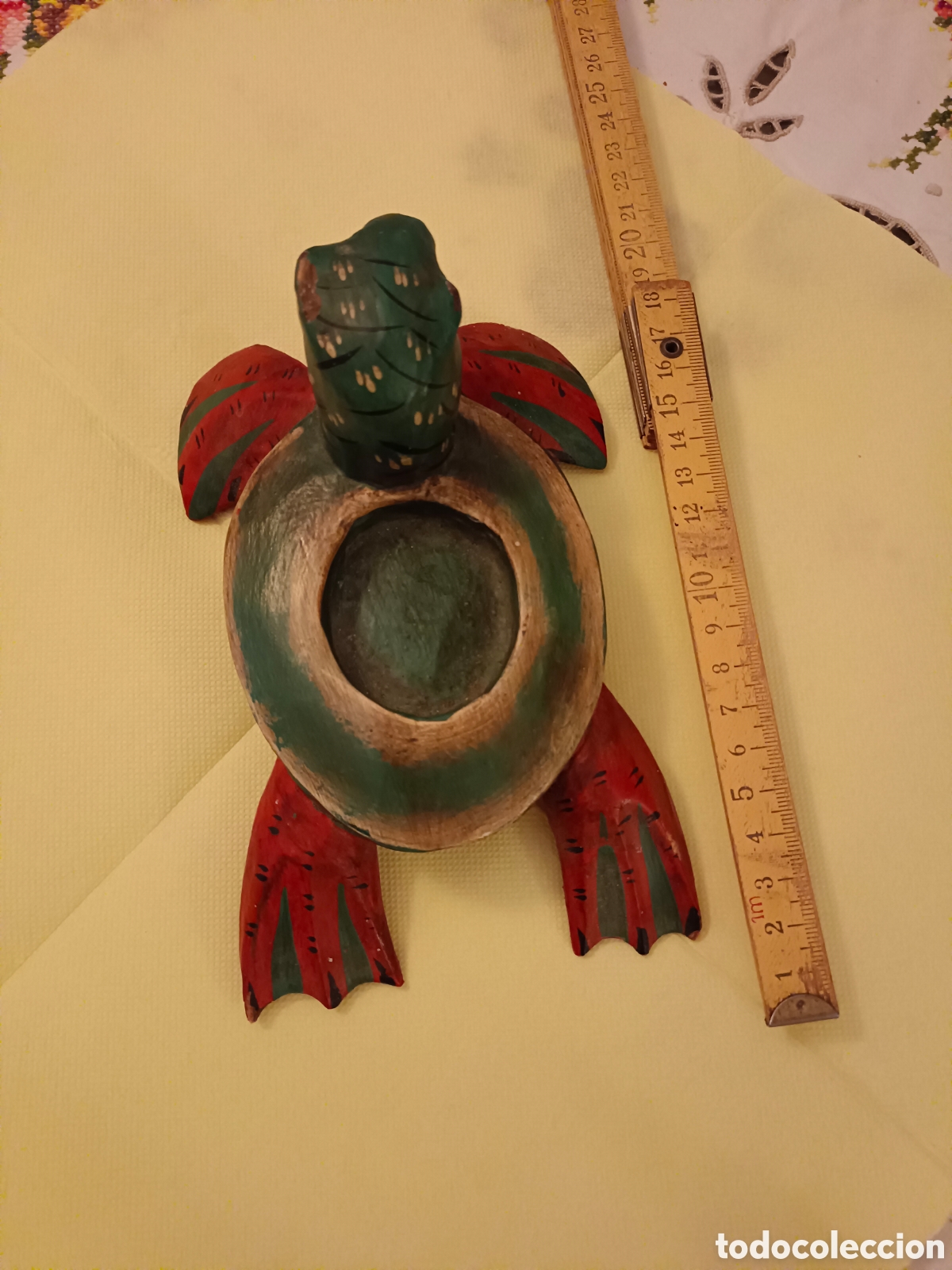 Coleccionismo: Tortuga sujeta vela de madera - Foto 2