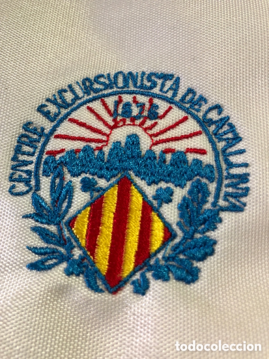 Coleccionismo: ESCUDO CENTRE EXCURSIONISTA DE CATALUNYA BORDADO - Foto 2
