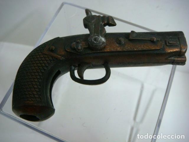 Coleccionismo: SACAPUNTAS FIGURA DE UNA PISTOLA ANTIGUA-CAJ-B- N&ordm;-155