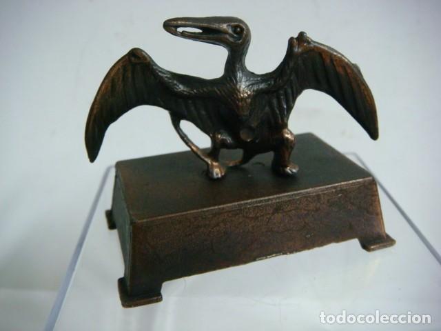 Coleccionismo: SACAPUNTAS FIGURA DE UN DINOSAURIO-CAJ-B- N&ordm;-155