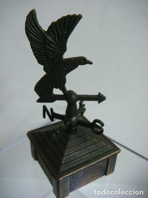 Coleccionismo: SACAPUNTAS FIGURA DE UN PARARRAYOS-CAJ-B- N&ordm;-155 - Foto 2