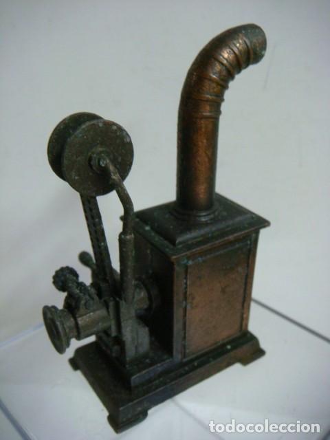 Coleccionismo: SACAPUNTAS FIGURA DE UNA MAQUINA DE CINE-CAJ-B- N&ordm;-155