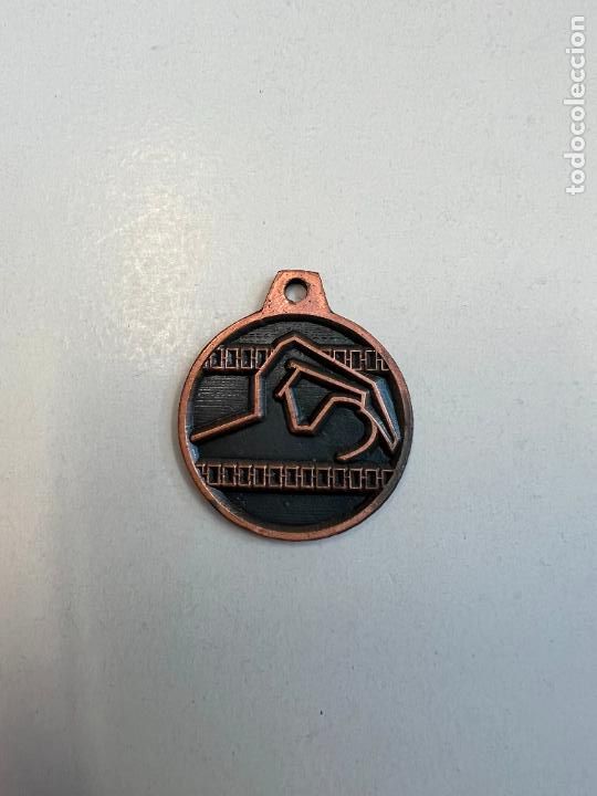 Collecting: MEDALLA NATACI&Oacute;. NADAL 80. DIAMETRO 3,5 CM
