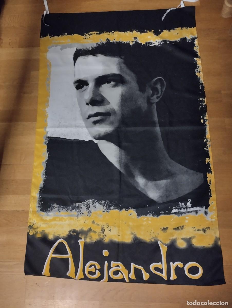Coleccionismo: Bandera Alejandro Sanz - Foto 1