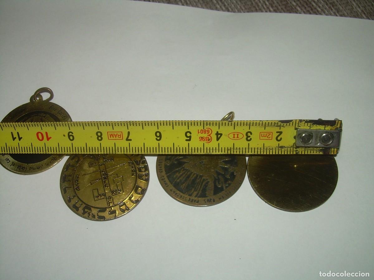 Coleccionismo: CUATRO AMULETOS O TALISMANES DE LATON. - Foto 5