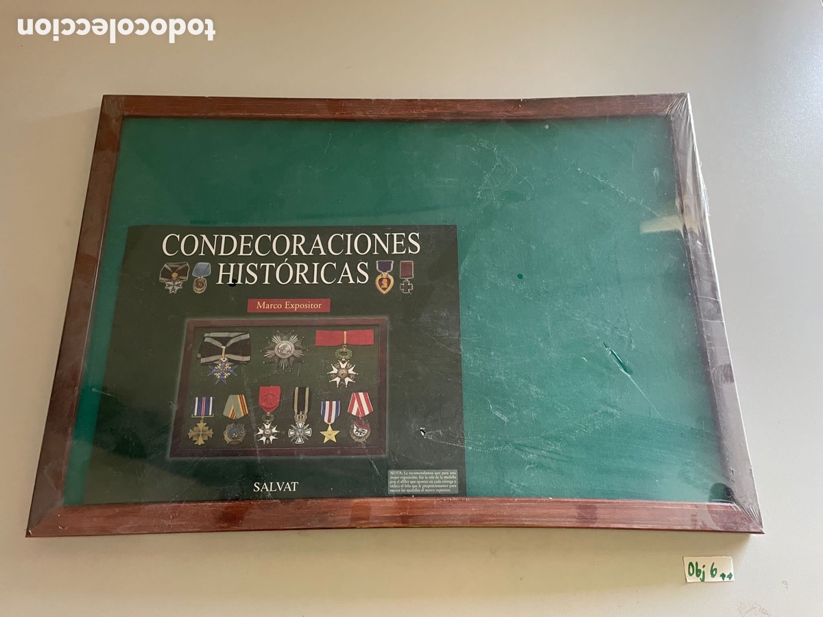 Coleccionismo: Mural de condecoraci&oacute;n - Foto 1