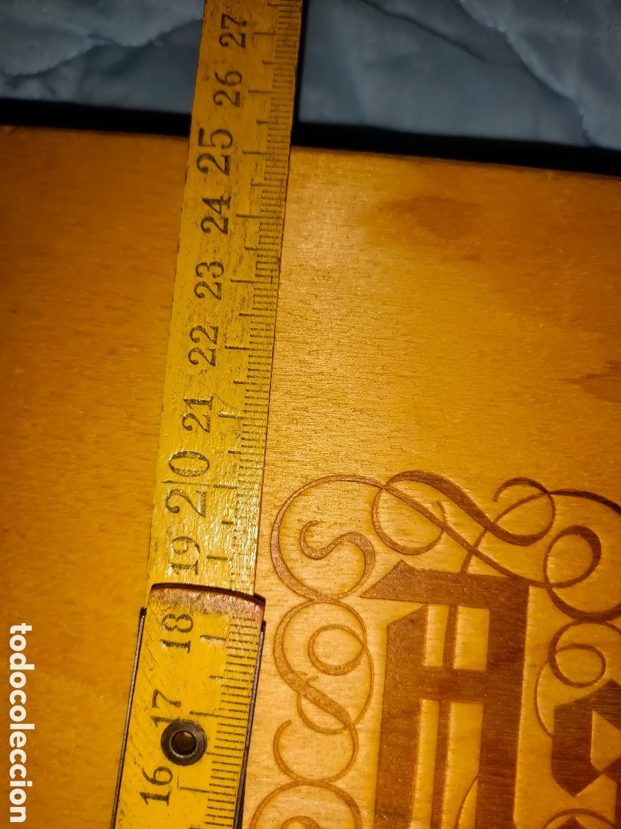 Coleccionismo: Caja vac&iacute;a de madera - Foto 4