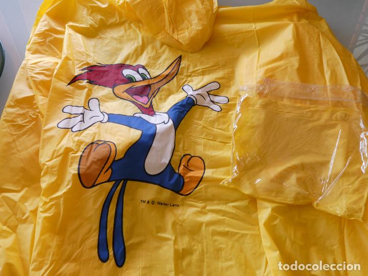 Collezionismo: PONCHO CHUBASQUERO ANTIGUO DEL PARQUE DE ATRACCIONES PORT AVENTURA PINEDA SALOU. 380GR