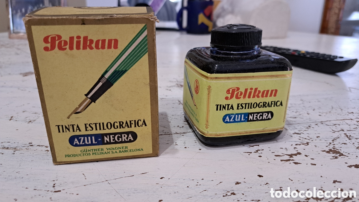 Coleccionismo: tinta pelikan con su caja lleno sin uso