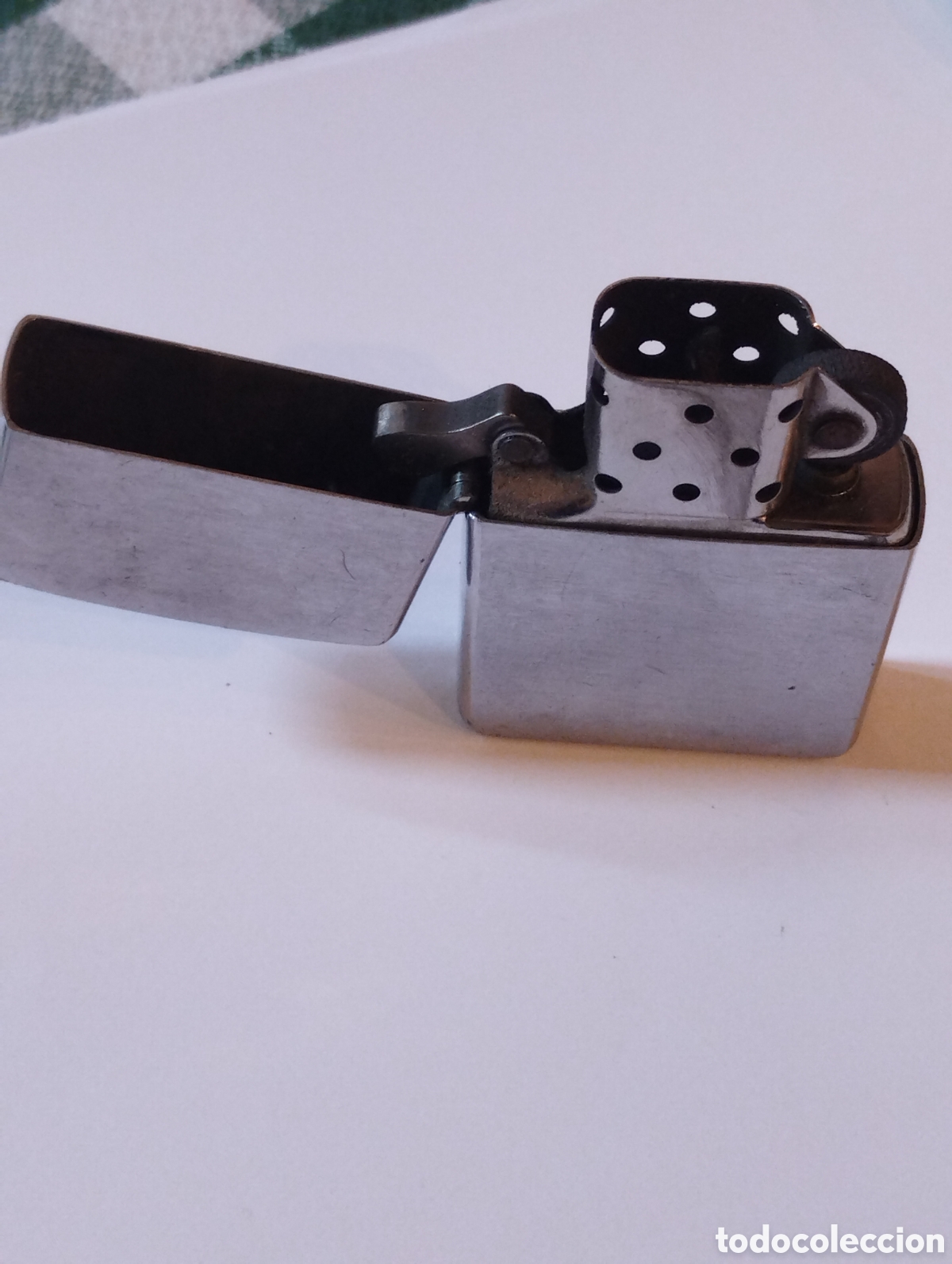 Coleccionismo: Encendedor Zippo funciona perfectamente A 02 - Foto 2