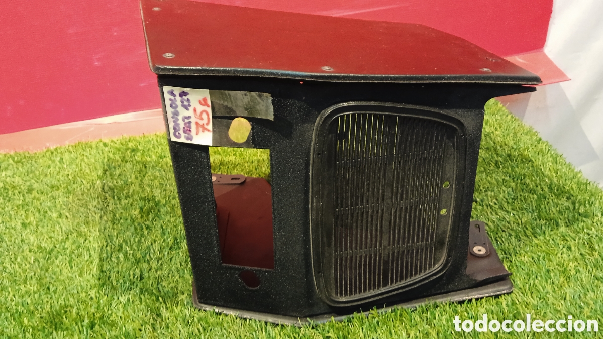 Coleccionismo: CONSOLA CENTRAL DE SEAT 127. - Foto 2