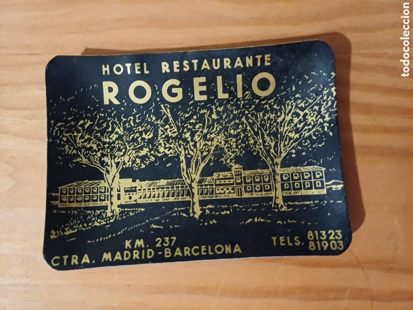 Coleccionismo: Hotel Restaurante Rogelio peque&ntilde;o plato cenicero del establecimiento de Calatayud Zaragoza
