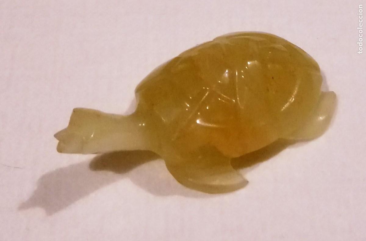 Coleccionismo: TORTUGA -MINIATURA MINI - VIDRIO ? MINERAL ? COLOR AMBAR OPACA - MACIZA - VER FOTOS Y DATOS - N&ordm; 40