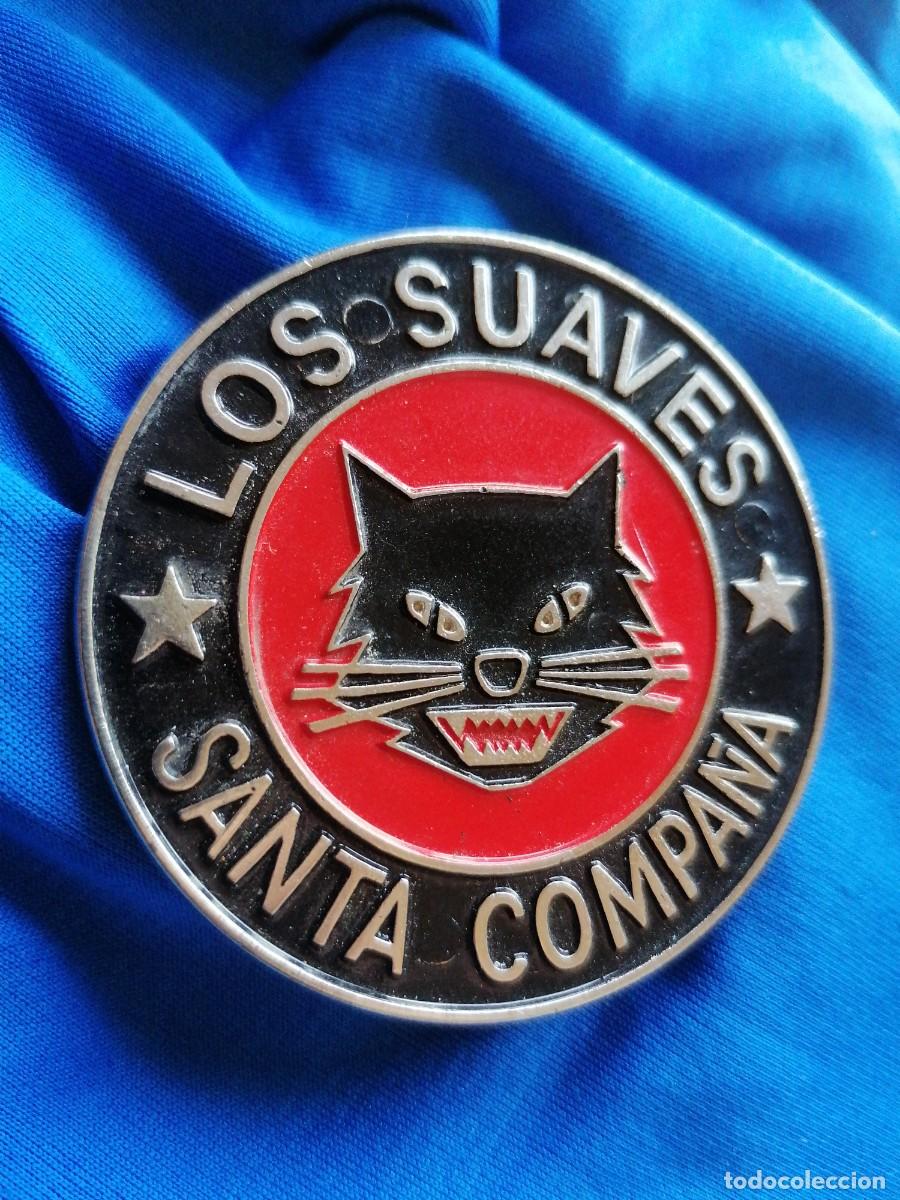 Coleccionismo: Pin hebilla grupo musical Los Suaves Santa compa&ntilde;&iacute;a