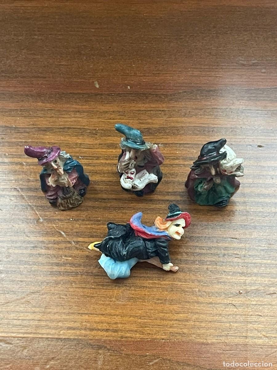 Coleccionismo: LOTE DE 4 FIGURITAS DE BRUJITAS - Foto 2