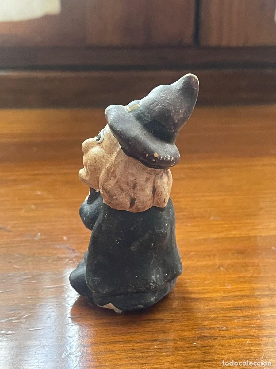 Coleccionismo: FIGURA BRUJA GORRO MORADO - Foto 2