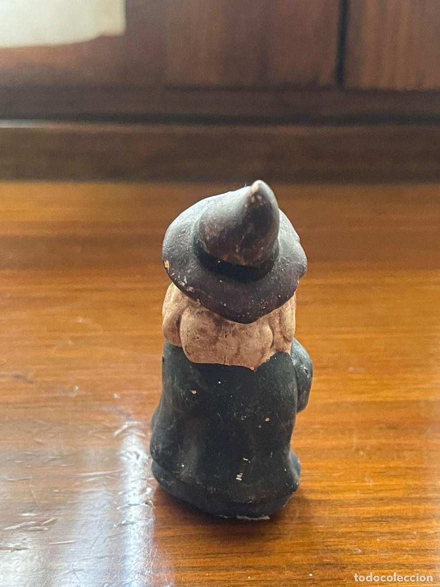 Coleccionismo: FIGURA BRUJA GORRO MORADO - Foto 4