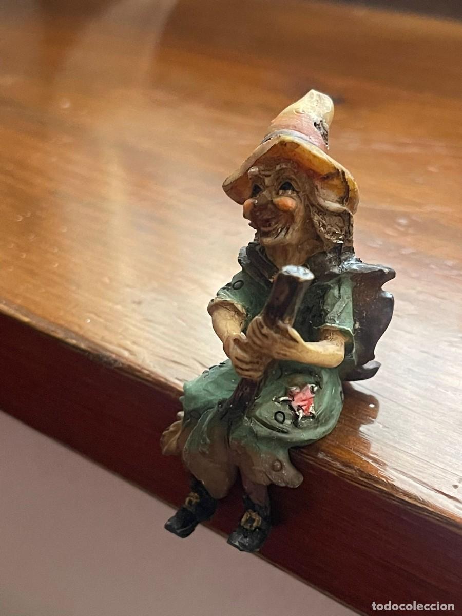 Coleccionismo: FIGURA BRUJA SENTADA - Foto 5