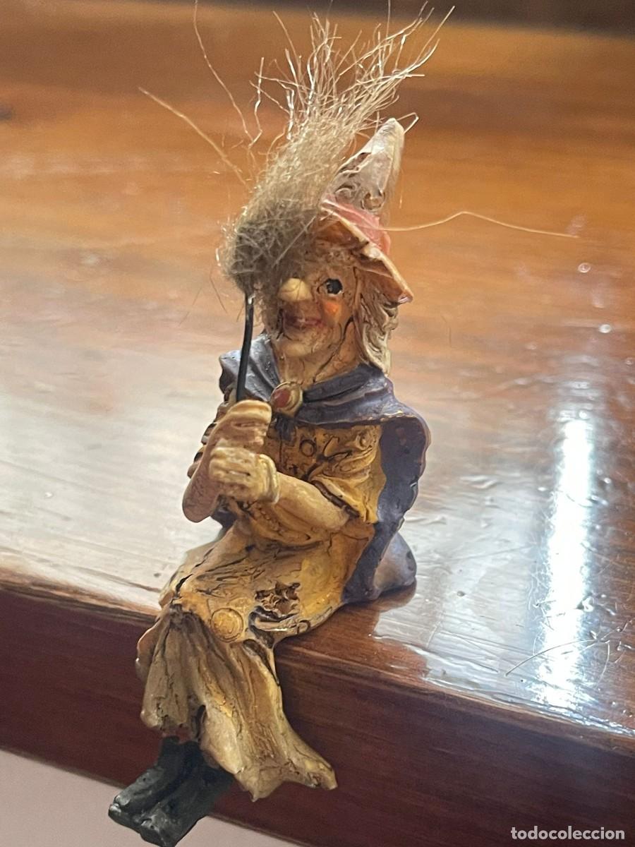 Coleccionismo: FIGURA DE BRUJA SENTADA - Foto 2