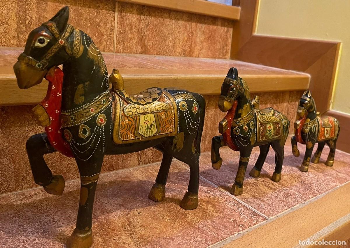 Coleccionismo: JUEGO DE 3 CABALLOS DE MADERA - Foto 13