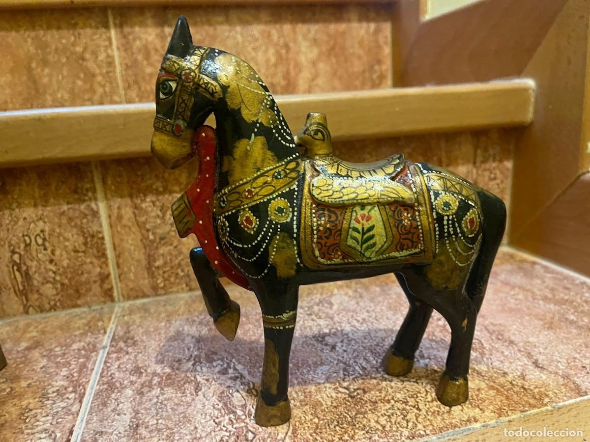 Coleccionismo: JUEGO DE 3 CABALLOS DE MADERA - Foto 5