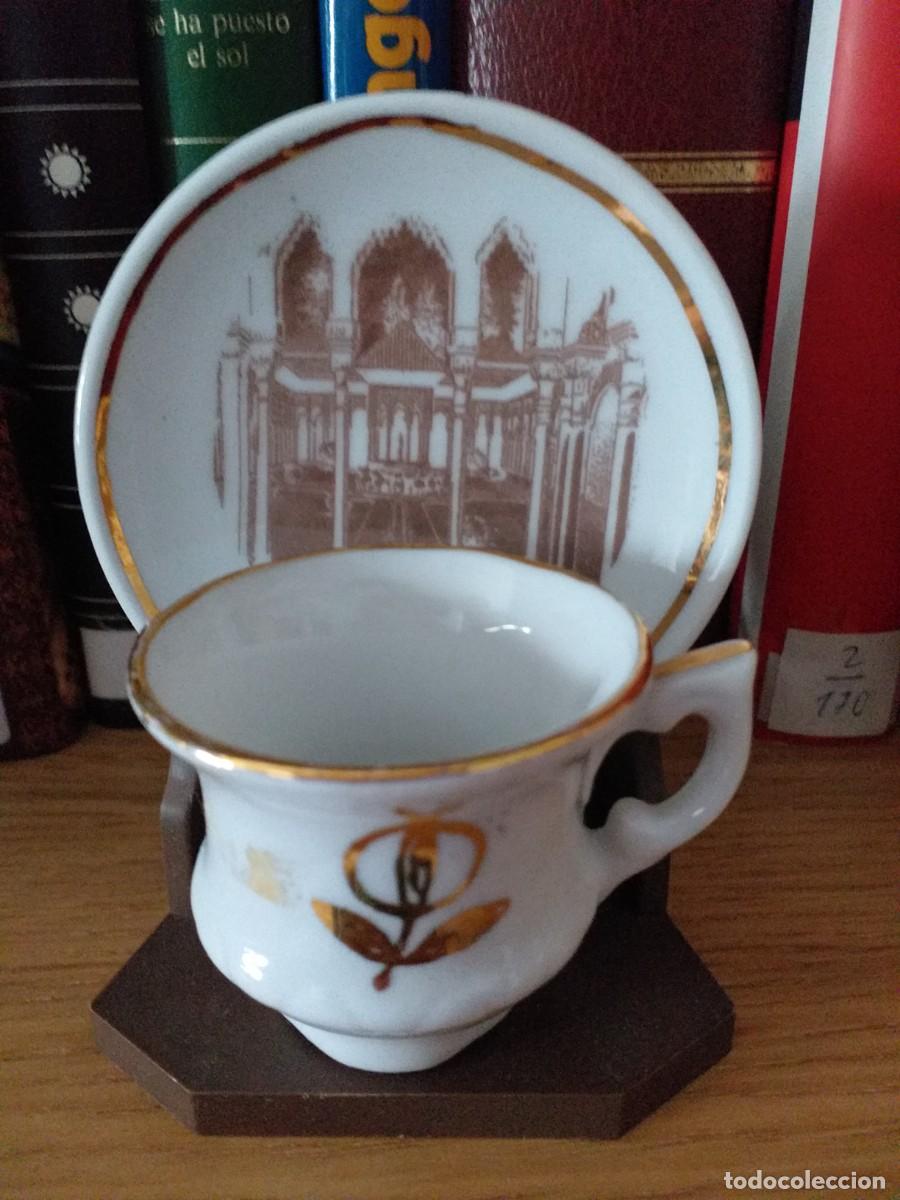 Coleccionismo: 5 platitos de porcelana - Foto 7