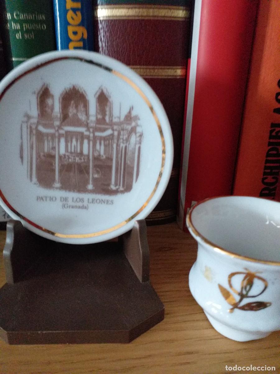 Coleccionismo: 5 platitos de porcelana - Foto 8