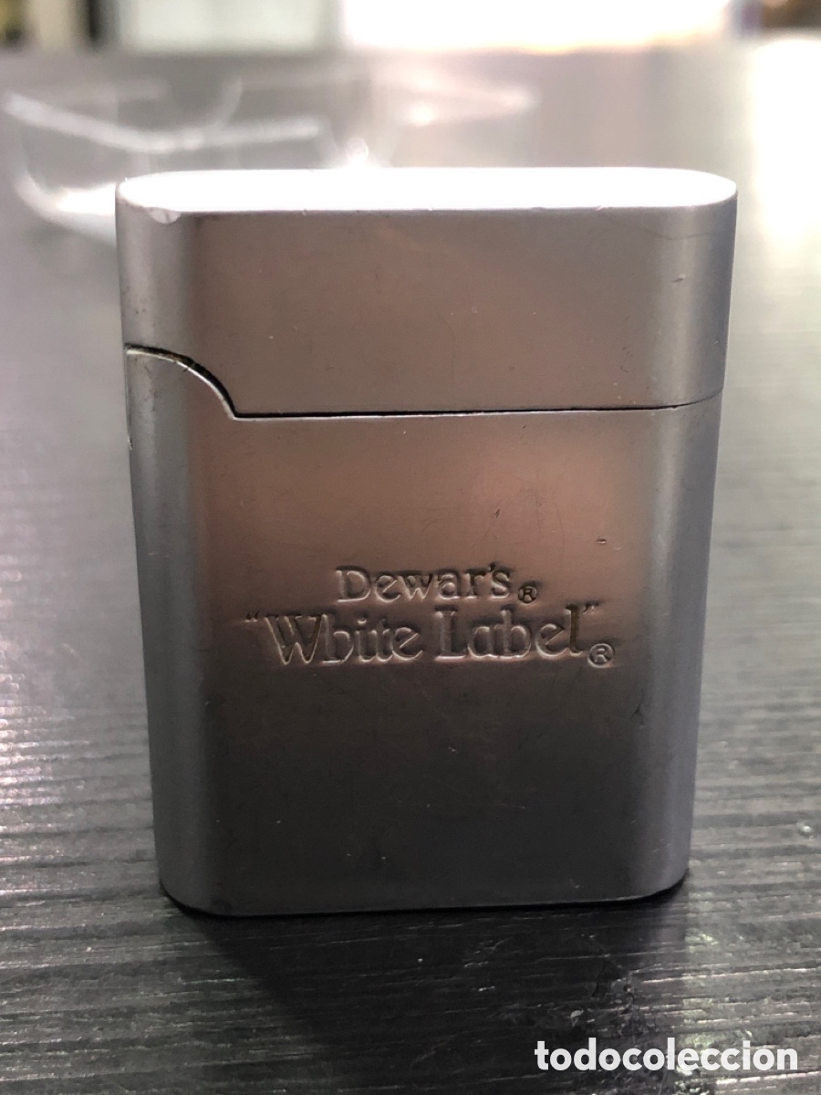 Collectionnisme: Antiguo mechero Dewars White label de metal (L62)