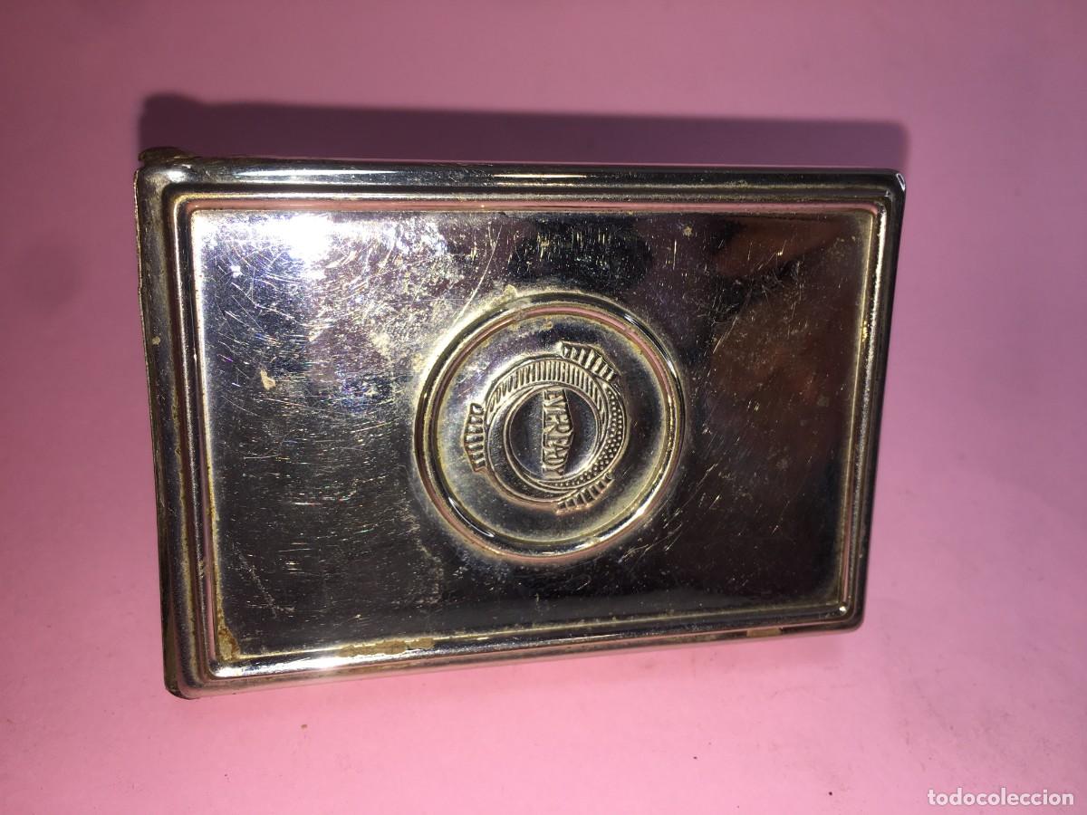 Coleccionismo: ANTIGUA LINTERNA EVERADY - Foto 2