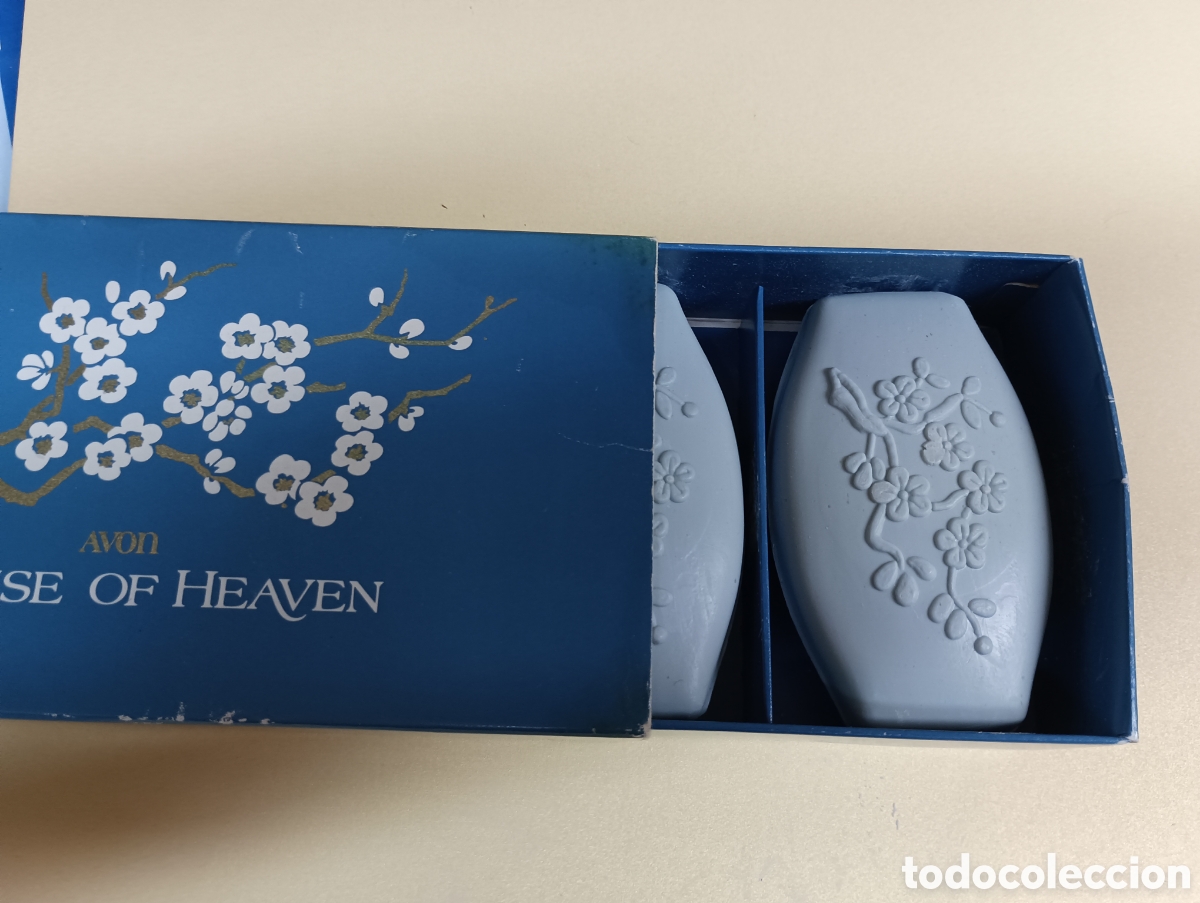 Coleccionismo: Caja 3 jabones Avon - Foto 1