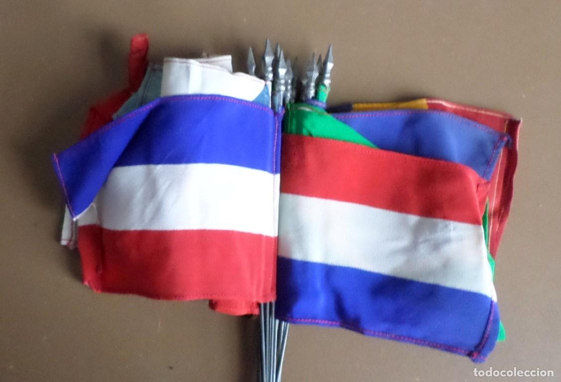 Coleccionismo: 16 banderas antiguas - Foto 6