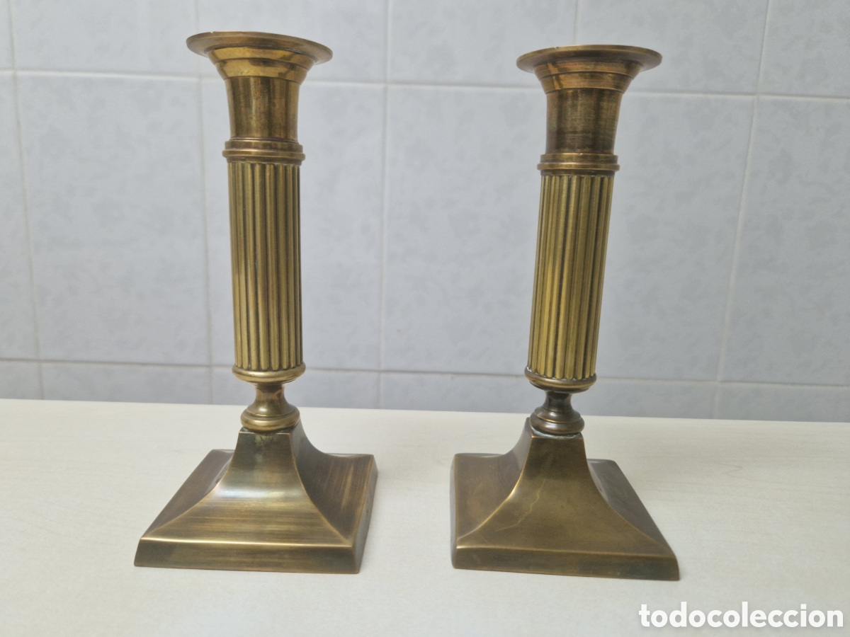 Coleccionismo: 2 CAMDELABROS EN BRONCE LABRADO - Foto 4