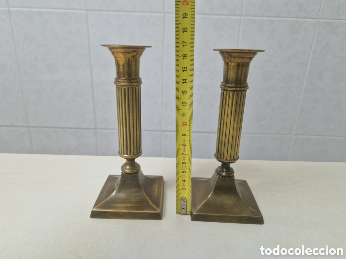 Coleccionismo: 2 CAMDELABROS EN BRONCE LABRADO - Foto 6