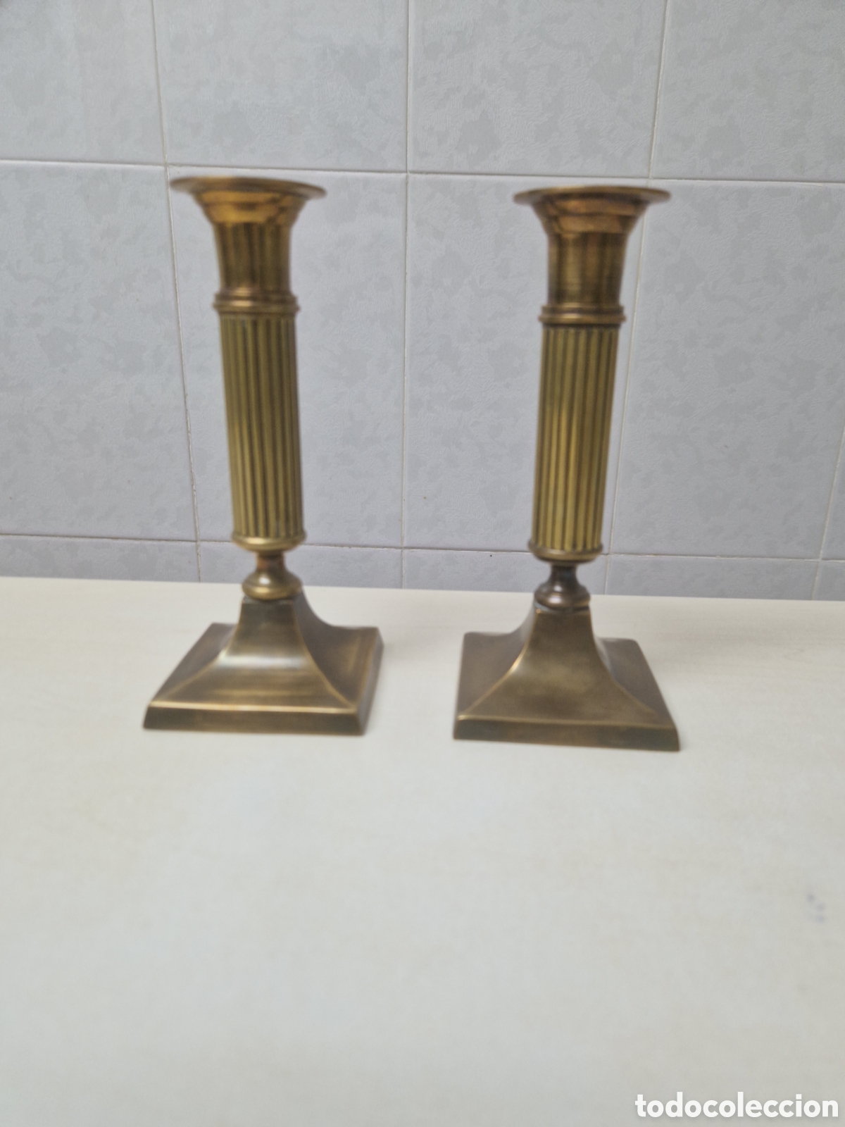 Coleccionismo: 2 CAMDELABROS EN BRONCE LABRADO - Foto 8