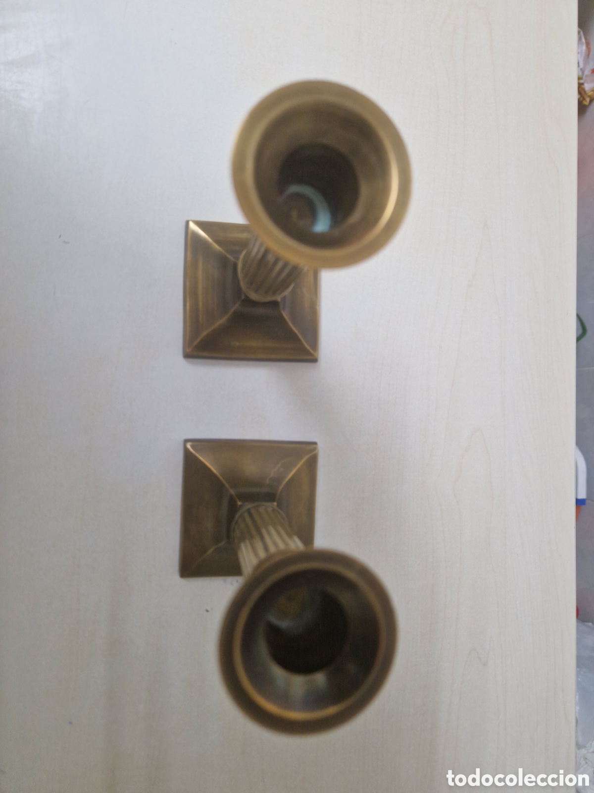 Coleccionismo: 2 CAMDELABROS EN BRONCE LABRADO - Foto 10