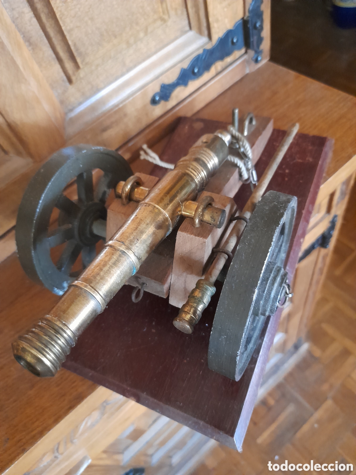 Coleccionismo: Antiguo ca&ntilde;&oacute;n de bronce, mide 26cm de ancho - Foto 4