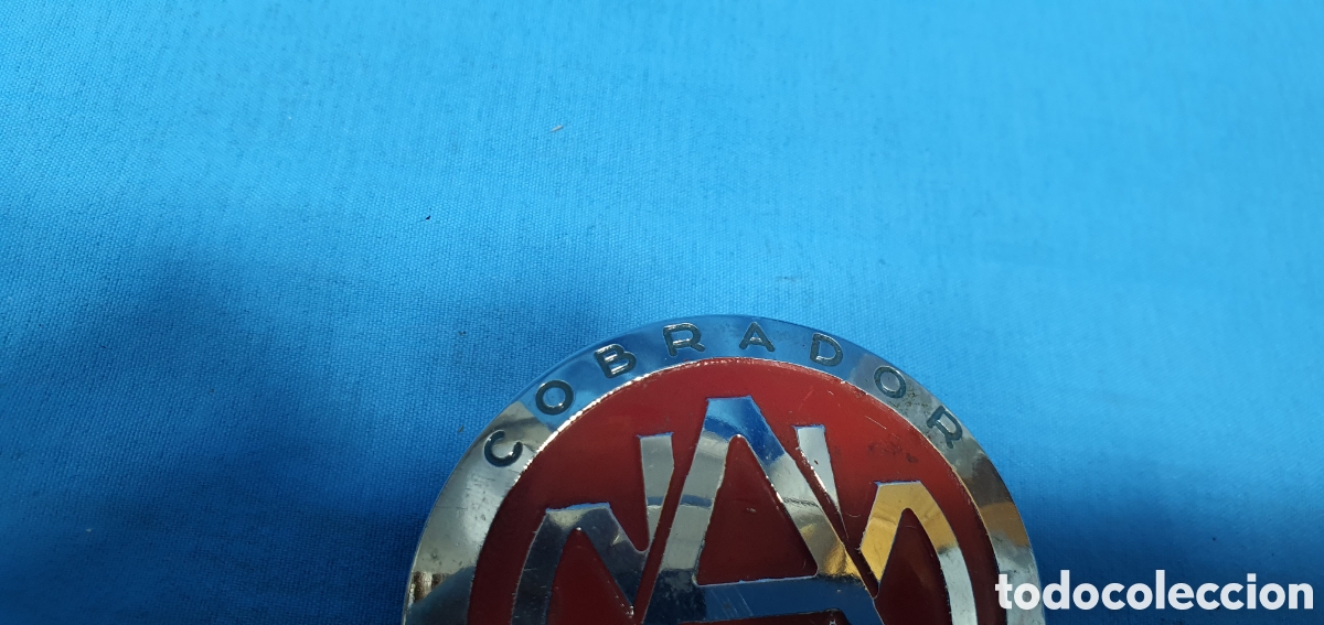 Coleccionismo: CHAPA PLACA COBRADOR UMA AMU EN ESMALTE ROJO - Foto 3