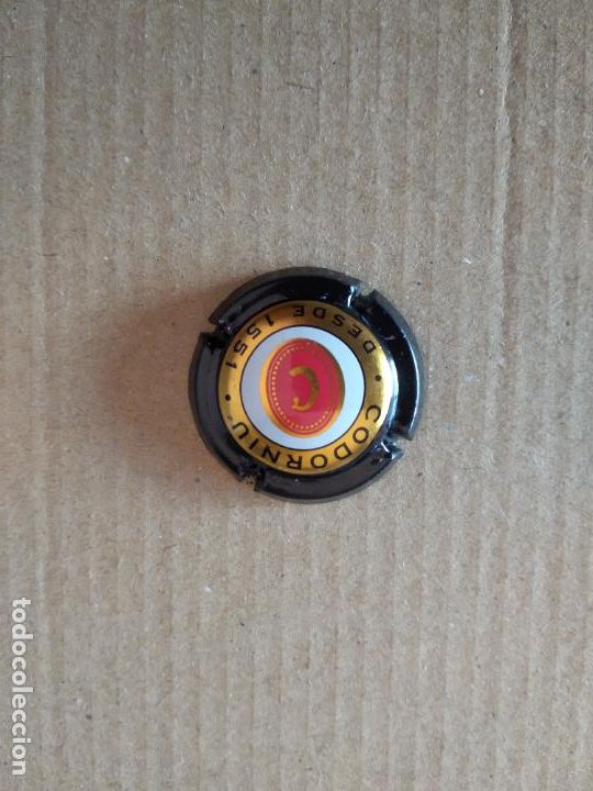 Coleccionismo: CHAPA DE BOTELLA BEBIDA CODORNIU DESDE 1551 - Foto 1