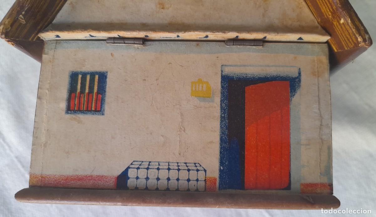 Coleccionismo: Caja de madera con forma de barraca valenciana - Foto 6
