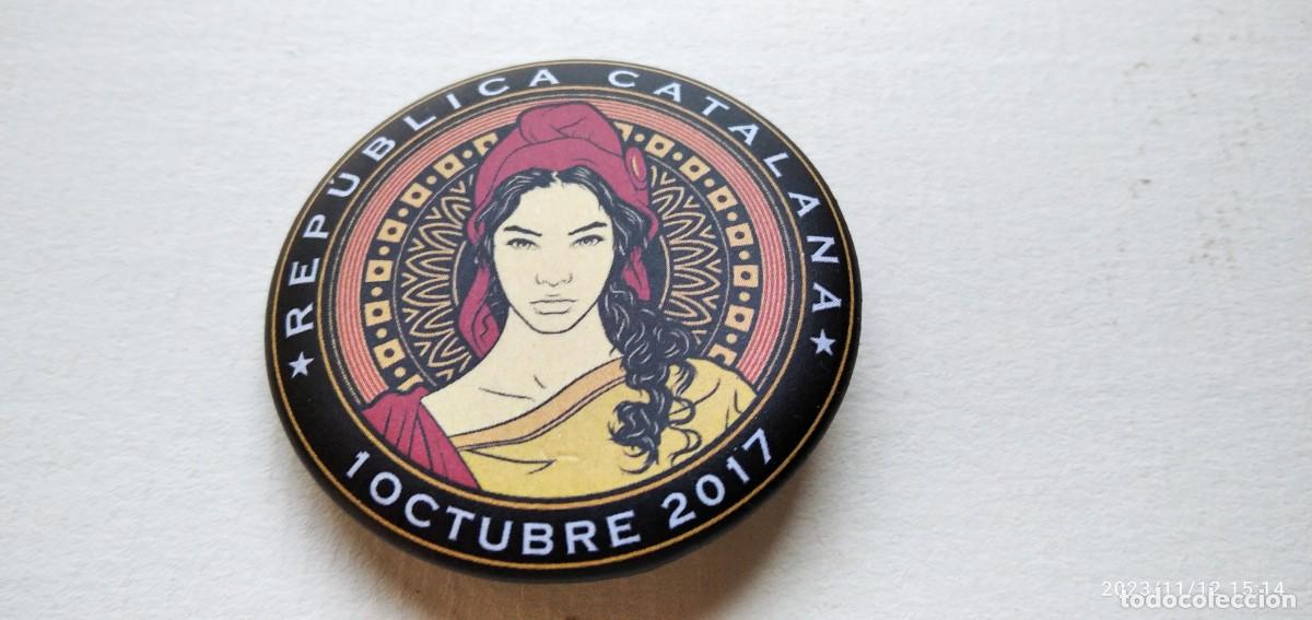 Coleccionismo: INSIGNIA DE CHAPA,REP&Uacute;BLICA CATALANA 1 OCTUBRE 2017.