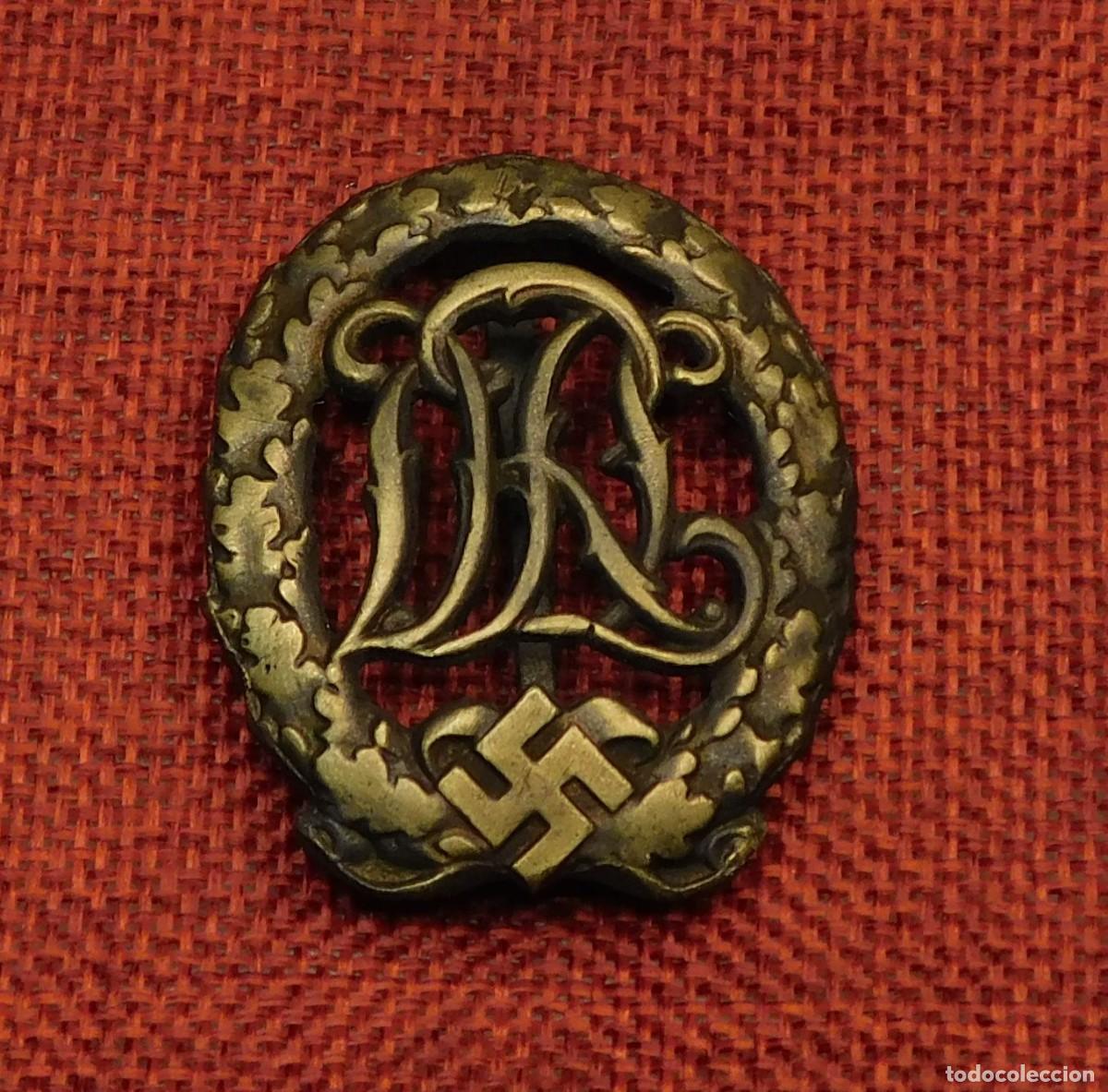 Collectionnisme: III Reich - S.A. DRL Sport Bagde - Categoria bronce. Medidas: 42 x 40 mm - Wehrmacht - Deportes