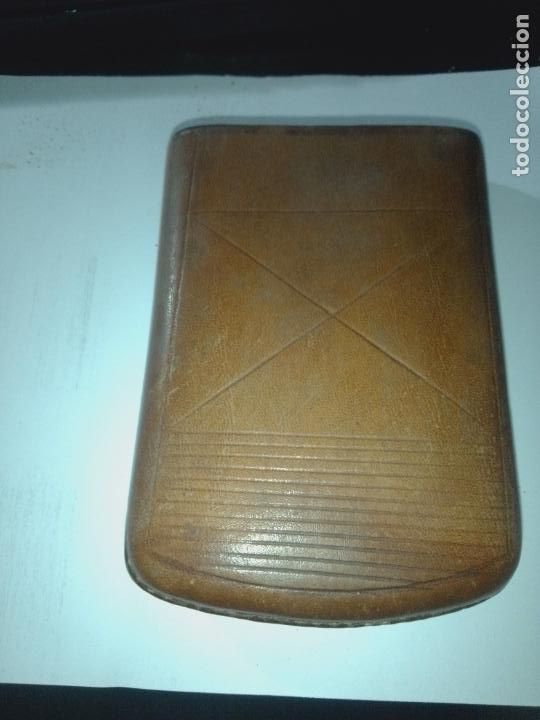 Coleccionismo: Pitillera de Cuero Punzonada - Foto 8