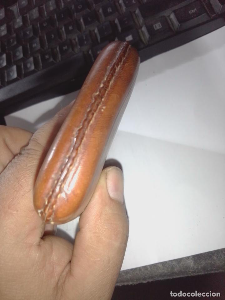 Coleccionismo: Pitillera de Cuero Punzonada - Foto 12