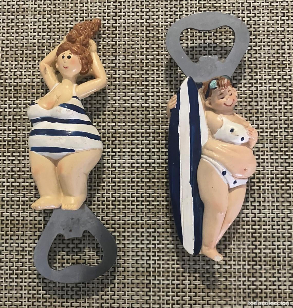 Coleccionismo: 2 IMANS BA&Ntilde;ISTAS CON ABRIDOR BEBIDA - Foto 1