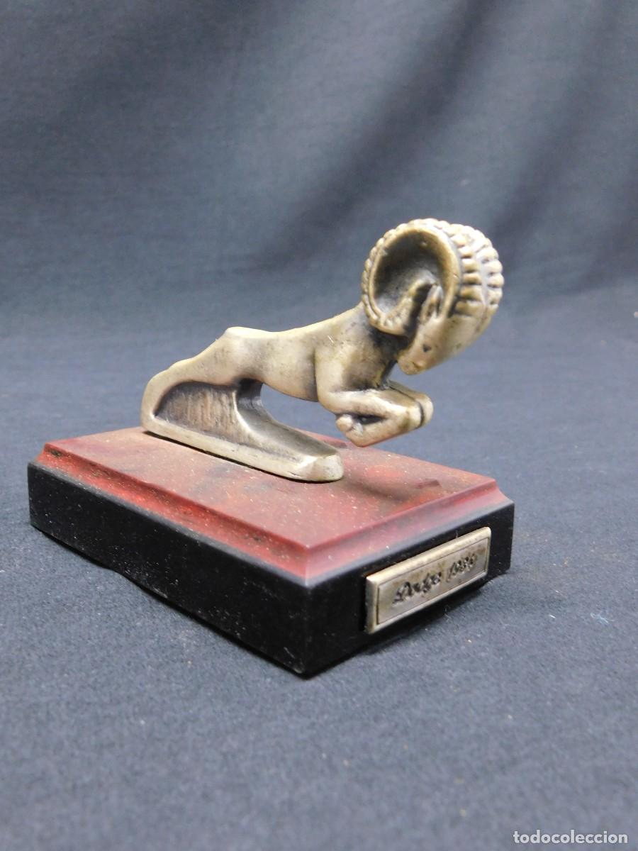 Coleccionismo: COLECCI&Oacute;N EMBLEMAS DE AUTOM&Oacute;VIL - Foto 21