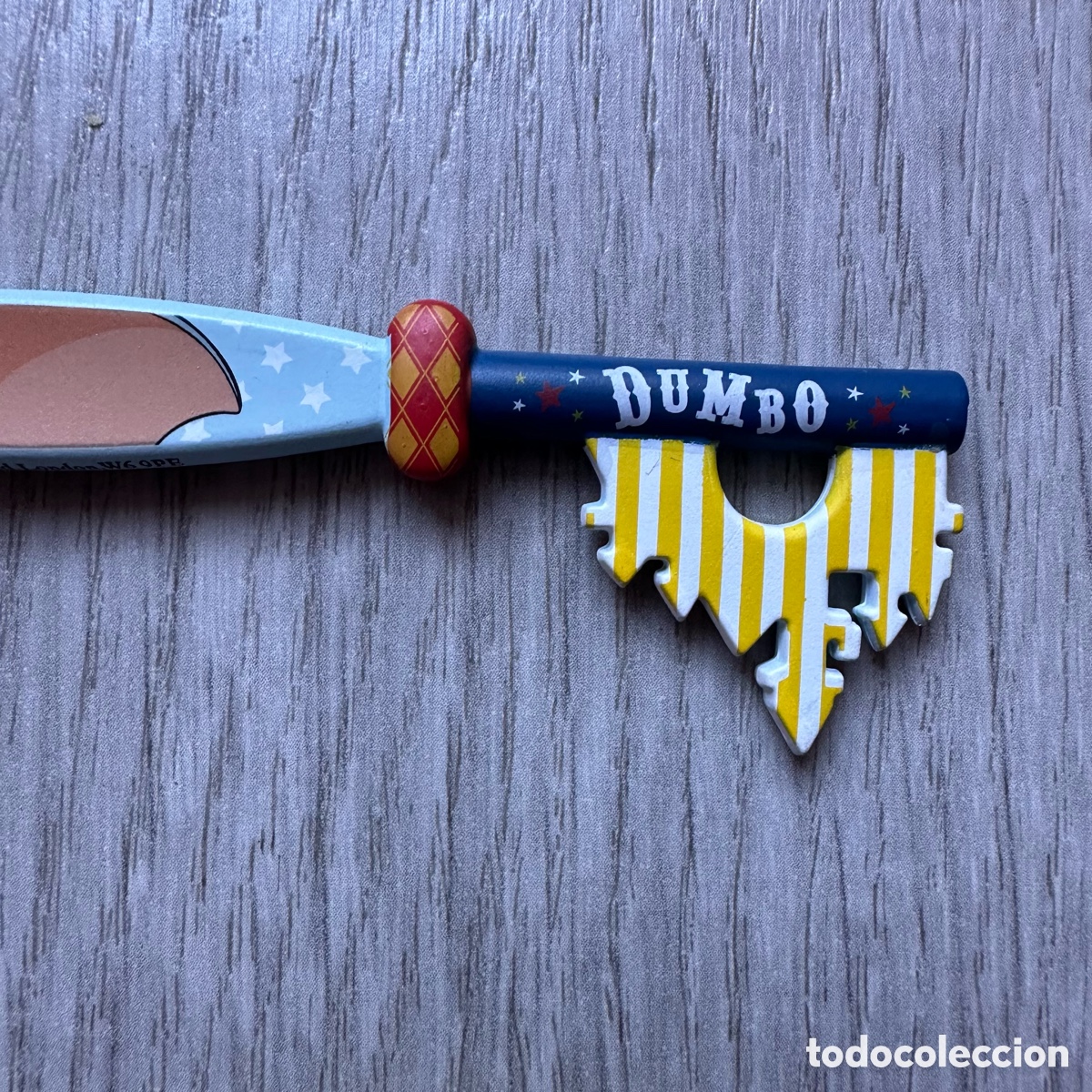 Coleccionismo: Llave Dumbo Opening Ceremony Disney Store. - Foto 4