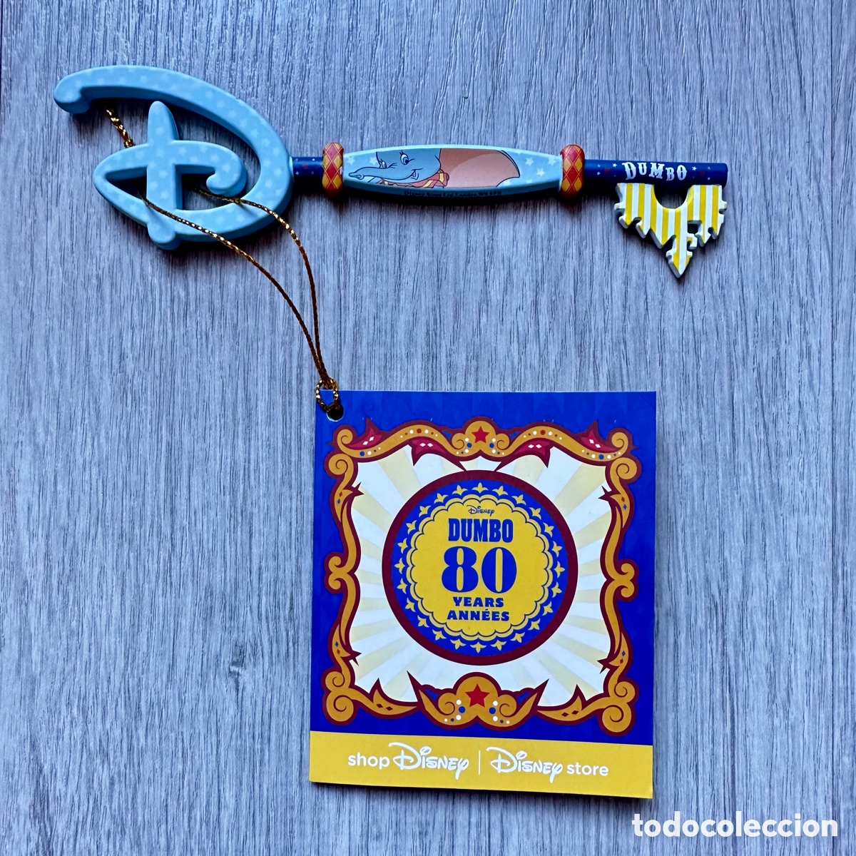 Coleccionismo: Llave Dumbo Opening Ceremony Disney Store. - Foto 1