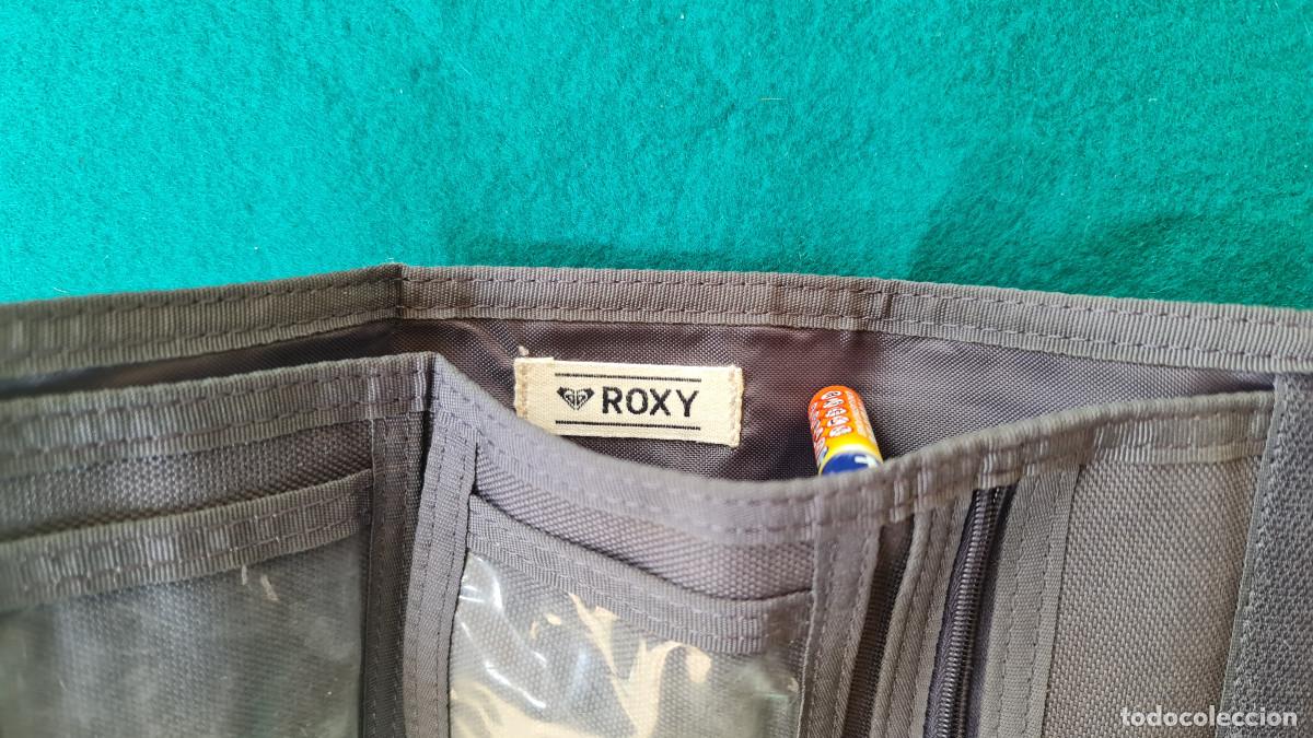 Coleccionismo: CARTERA MONEDERO ROXY CON VELCRO - Foto 3