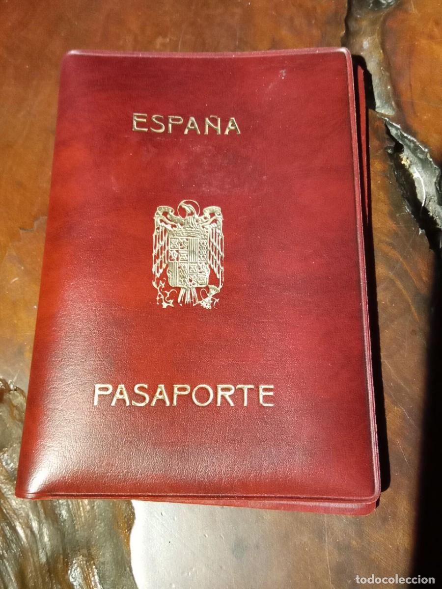 Collezionismo: Funda plastico / skay - para pasaporte antiguo - escudo espa&ntilde;a aguila - sin estrenar - a&ntilde;os 60 / 70