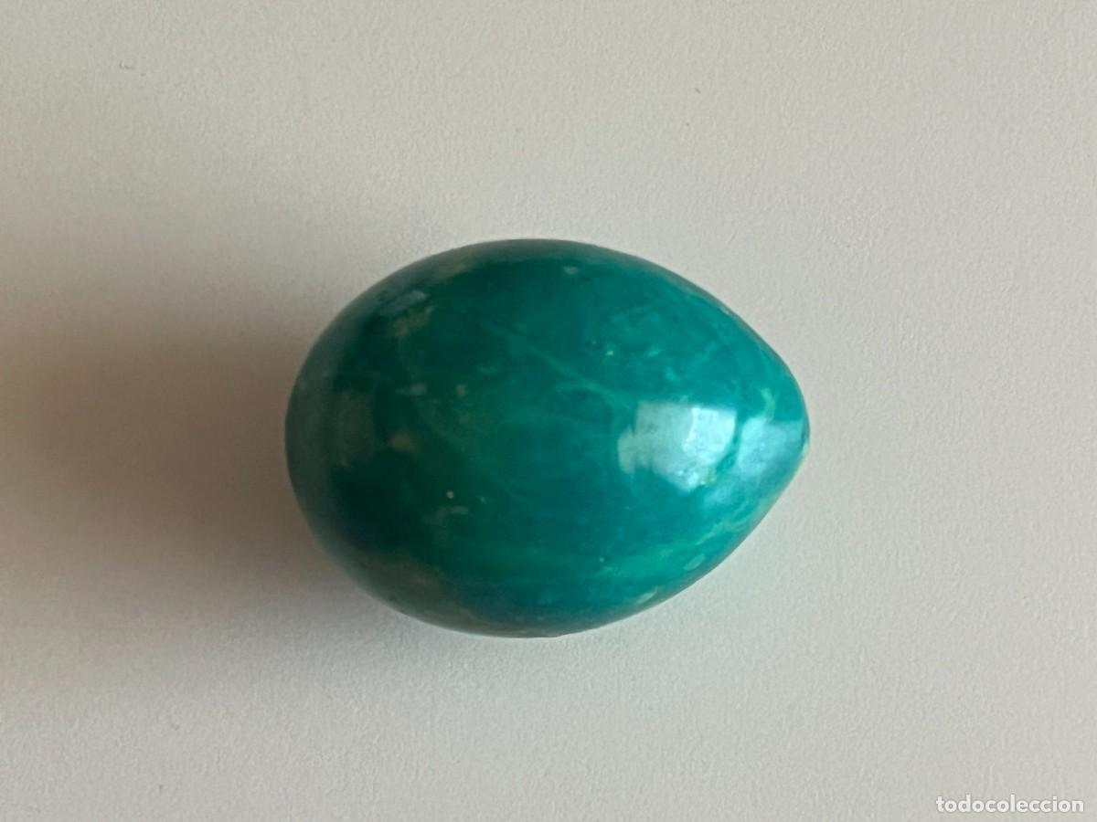 Coleccionismo: HUEVO DE PIEDRA AZUL - Foto 1